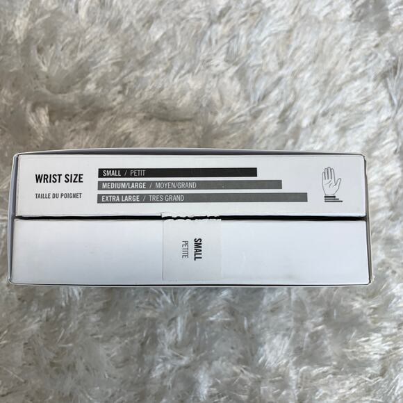 NIke + Fuelband SE Black Small Size - Picture 4 of 8